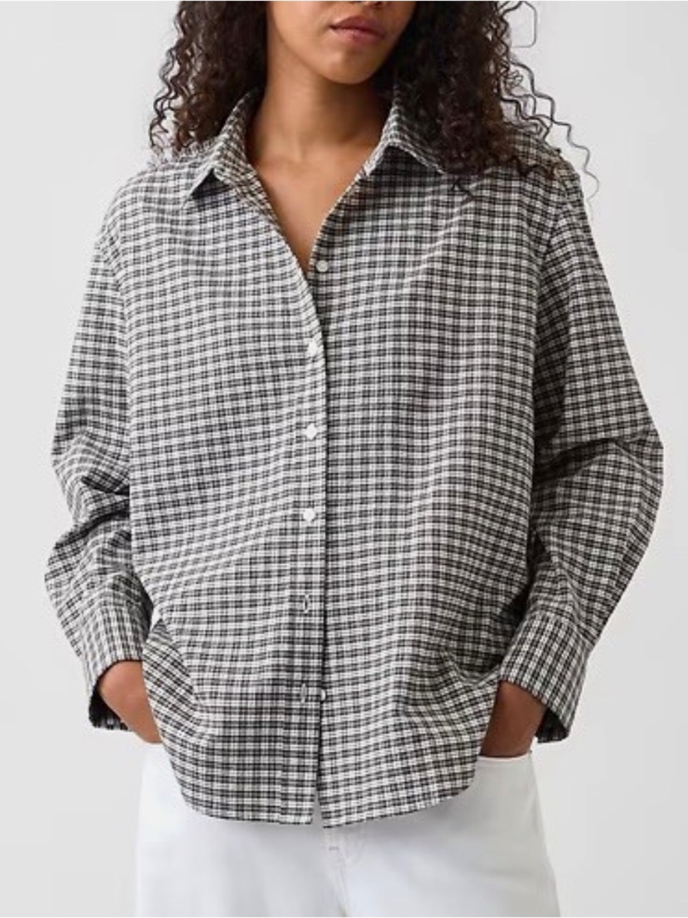 GAP
Seersucker Plaid Oversized Shirt